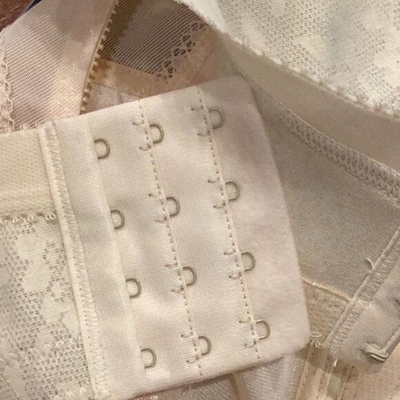 Playtex Women's 18 Hour Comfort-Strap Wireless Bra, Full-Coverage #4693 - Picture 9 of 11